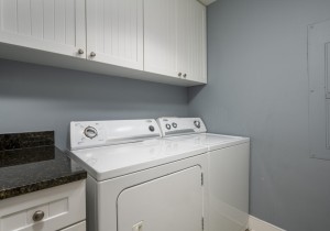 gateway510-25-laundry.jpg