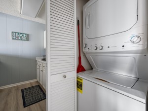 bridgepoint4-28-laundry.jpg