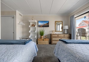 wildwaves202-18-bedroom-1.jpg