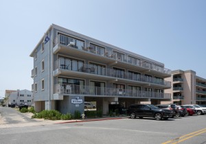 wildwaves202-3-exterior.jpg