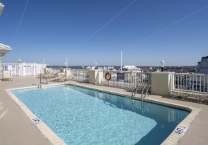 soutbeachpool-4.jpg