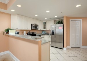 southbeach603-12-kitchen.jpg