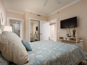 southbeach603-23-bedroom-2.jpg