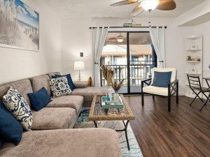 15a-living-area.jpg