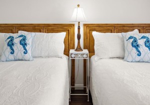 17a-bedroom.jpg