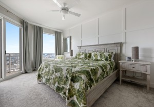 gateway1602-16-primary-bedroom.jpg