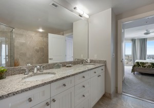 gateway1602-18-primary-bath.jpg