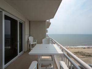 gateway1602-2-view.jpg