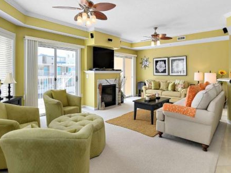 280378611-002-living-area.jpg