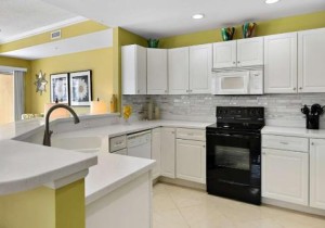 280378641-002-kitchen.jpg