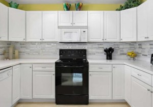 280378643-002-kitchen.jpg