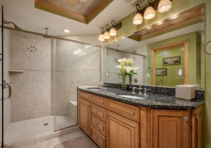 carlye301-21-bath-1.jpg