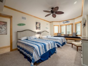 carlye301-27-bedroom-3.jpg