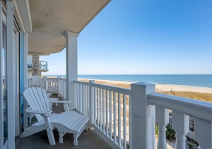 carlye301-8-balcony-and-view-north.jpg