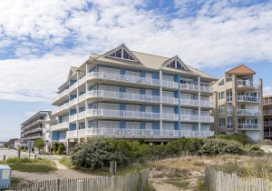 carlye403-1exteriorbeachside.jpg