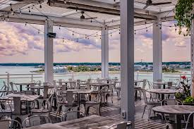 the-perfect-mini-vacation-in-ocmd-Spain-Win-Bar-1-6a29be836e78f.jpg