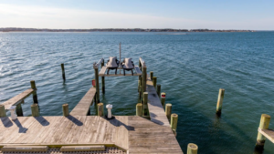 top-10-date-night-ideas-near-ocean-city-maryland-Bayfront-Vacation-Rentals-in-Ocean-City-MD-300x169-6a29be8b22dae.png Bayfront Vacation Rental with a Boat Dock in Ocean City, MD