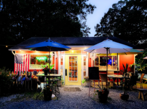 top-5-hidden-gems-for-ocean-city-md-vacationers-to-visit-Grove-Market-OCMD-300x224-6a29be8988785.png OCMD Hidden Restaurant