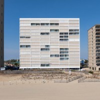 Exterior Beach Side