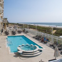 Gateway Grand Pool