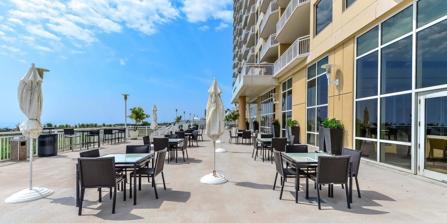 Gateway Grand Patio