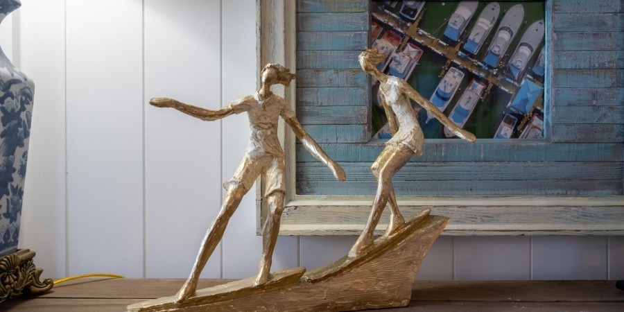 Figurine