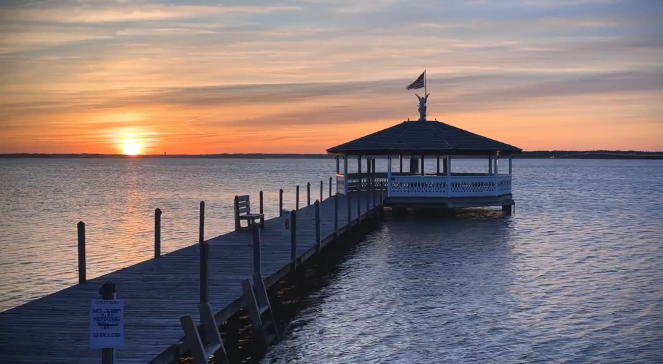 Bayfront Dining in Ocean City at Fagers Island